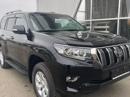 Toyota Land Cruiser Prado 2023 года за 33 500 000 тг. в Астана