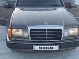 Mercedes-Benz E 200 1992 годаүшін3 700 000 тг. в Астана – фото 4