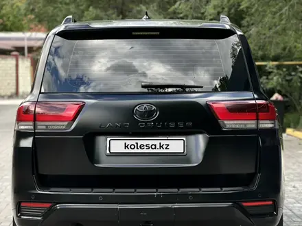 Toyota Land Cruiser 2023 года за 49 000 000 тг. в Актобе – фото 16