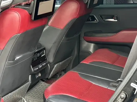 Toyota Land Cruiser 2023 года за 49 000 000 тг. в Актобе – фото 15