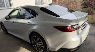 Toyota Camry 2025 года за 26 000 000 тг. в Алматы