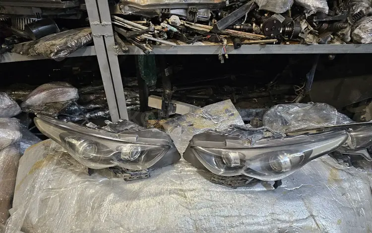 Фара передняя за 220 000 тг. в Алматы
