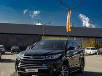 Toyota Highlander 2018 годаfor17 900 000 тг. в Алматы