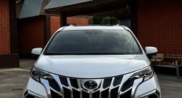 Toyota Sienna 2023 годаүшін31 500 000 тг. в Алматы – фото 2