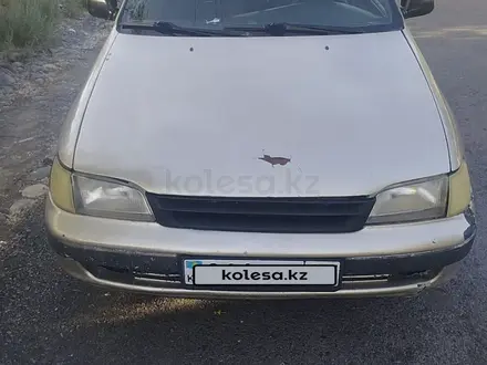 Toyota Carina E 1994 года за 800 000 тг. в Ушарал