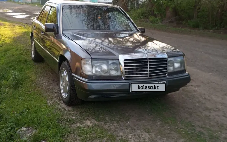 Mercedes-Benz E 230 1992 года за 2 000 000 тг. в Кабанбай (Алакольский р-н)