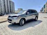 Mitsubishi Outlander 2012 года за 8 500 000 тг. в Актау – фото 2