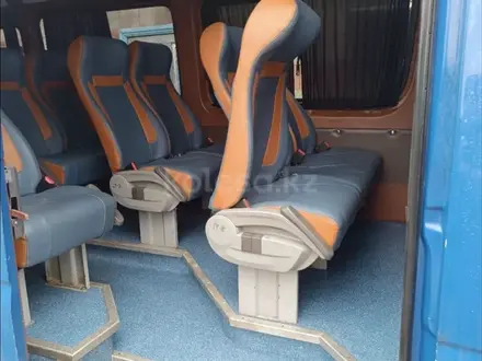 Mercedes-Benz Sprinter 2010 года за 13 500 000 тг. в Алматы – фото 3