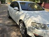 Volkswagen Passat 2007 годаүшін2 500 000 тг. в Алматы – фото 2