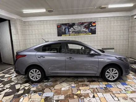 Hyundai Accent 2021 года за 8 000 000 тг. в Талдыкорган – фото 4