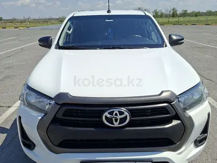Toyota Hilux 2021 года за 20 000 000 тг. в Астана
