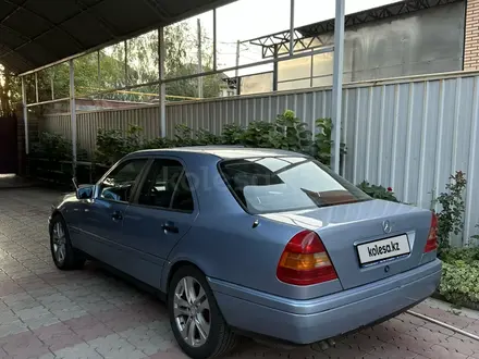 Mercedes-Benz C 200 1994 года за 2 750 000 тг. в Алматы – фото 3