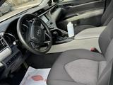 Toyota Camry 2017 года за 11 000 000 тг. в Актобе – фото 5