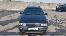 Volkswagen Passat 1993 годаүшін1 600 000 тг. в Байтерек – фото 2