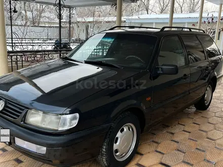 Volkswagen Passat 1993 года за 1 750 000 тг. в Шымкент – фото 2