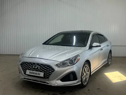 Hyundai Sonata 2018 года за 7 293 000 тг. в Астана