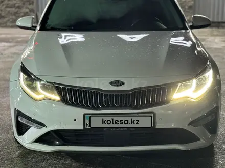 Kia K5 2020 года за 7 400 000 тг. в Алматы