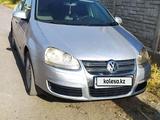 Volkswagen Jetta 2006 годаүшін3 800 000 тг. в Тараз – фото 2