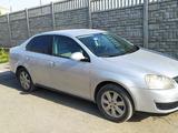 Volkswagen Jetta 2006 года за 3 800 000 тг. в Тараз – фото 3