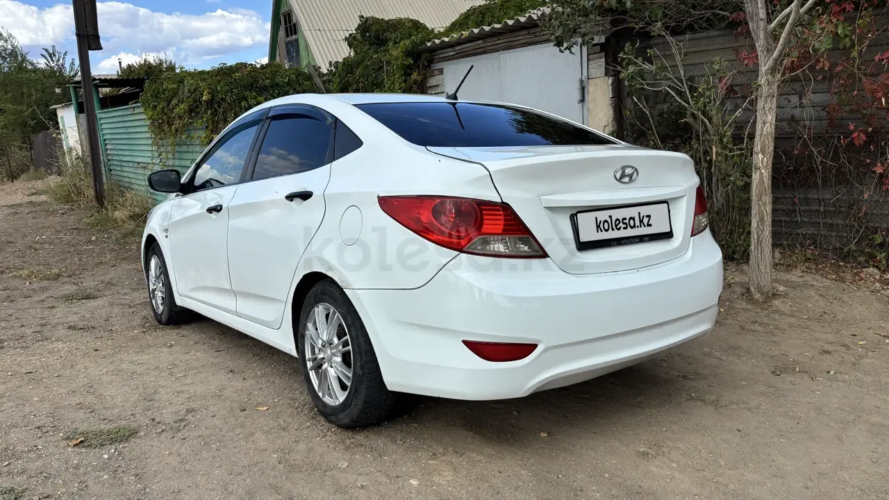 Hyundai Accent, 2013