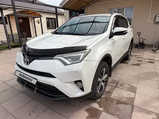 Toyota RAV4, 2016