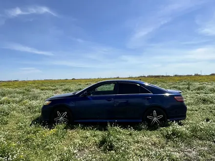 Toyota Camry 2008 года за 4 800 000 тг. в Атырау