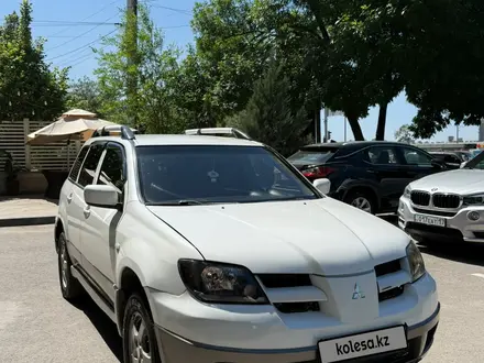 Mitsubishi Outlander 2004 года за 2 650 000 тг. в Алматы – фото 2
