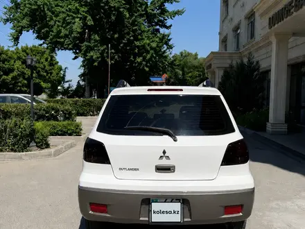 Mitsubishi Outlander 2004 года за 2 650 000 тг. в Алматы – фото 4