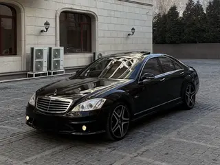 Mercedes-Benz S 63 AMG
