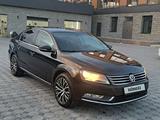 Volkswagen Passat 2012 годаfor5 000 000 тг. в Алматы