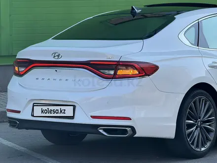 Hyundai Grandeur 2017 года за 11 299 999 тг. в Алматы – фото 26