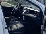 Toyota RAV4 2013 года за 9 600 000 тг. в Уральск – фото 5