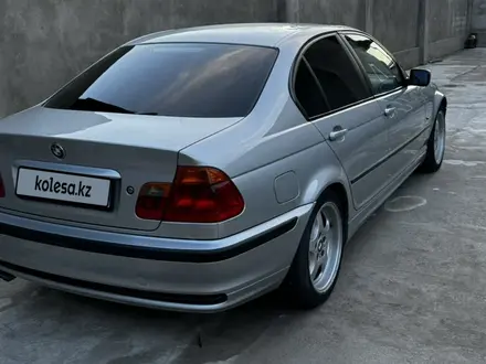BMW 325 2001 года за 4 100 000 тг. в Шымкент – фото 3