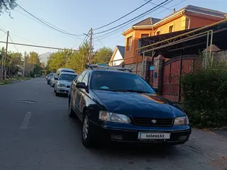 Toyota Carina E