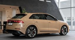 Audi Q8 55 TFSI Quattro Sport 2025 года за 57 240 000 тг. в Астана – фото 2