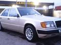 Mercedes-Benz E 200 1990 годаfor1 100 000 тг. в Тараз – фото 4