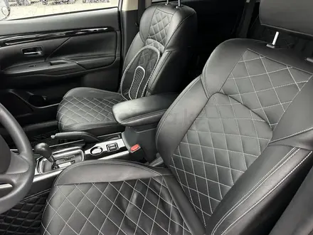 Mitsubishi Outlander 2022 года за 8 800 000 тг. в Атырау – фото 10