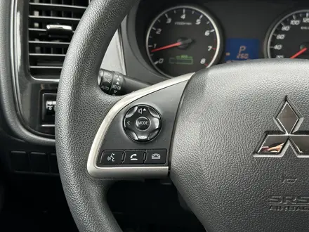 Mitsubishi Outlander 2022 года за 8 800 000 тг. в Атырау – фото 19