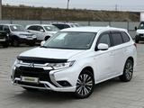 Mitsubishi Outlander 2022 годаүшін8 800 000 тг. в Атырау