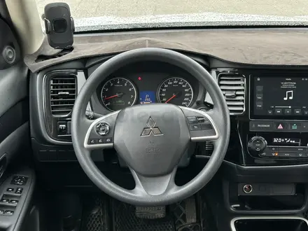 Mitsubishi Outlander 2022 года за 8 800 000 тг. в Атырау – фото 6