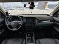 Mitsubishi Outlander 2022 годаүшін8 800 000 тг. в Атырау – фото 8