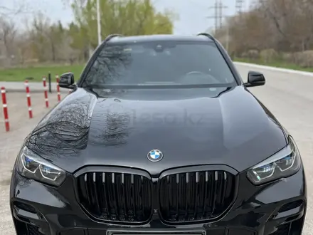 BMW X5 2022 года за 60 000 000 тг. в Астана