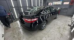 Toyota Camry 2017 годаfor9 800 000 тг. в Алматы – фото 3