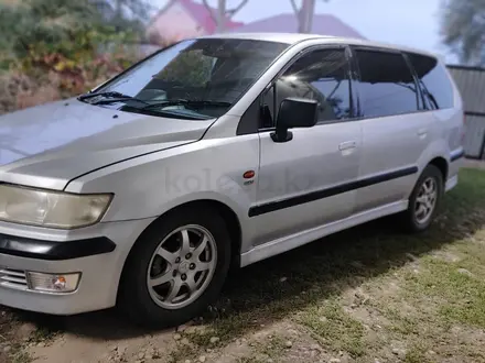 Mitsubishi Chariot 1998 года за 2 500 000 тг. в Талдыкорган – фото 3