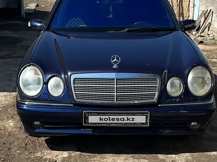 Mercedes-Benz E 320 1998 года за 3 300 000 тг. в Алматы – фото 7