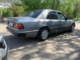 Mercedes-Benz E 230 1991 года за 1 600 000 тг. в Шымкент – фото 5