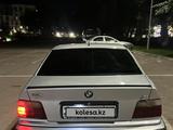 BMW 320 1993 года за 1 500 000 тг. в Алматы – фото 3