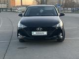 Hyundai Accent 2021 года за 9 000 000 тг. в Семей