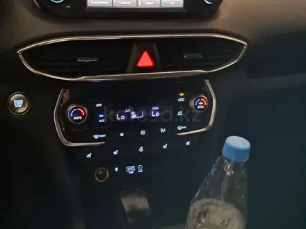 Hyundai Santa Fe 2019 года за 12 000 000 тг. в Астана – фото 20