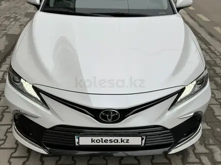 Toyota Camry 2022 года за 15 000 000 тг. в Уральск – фото 7